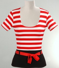 Sailor style t-shirt with red girdle