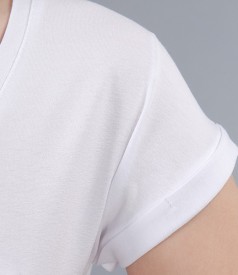 Elastic jersey t-shirt with cuffs