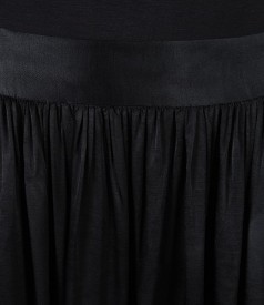 Black long skirt in satin viscose