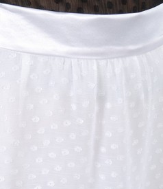 White skirt in crepe veil with small node