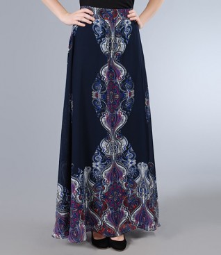 Long skirt in print veil