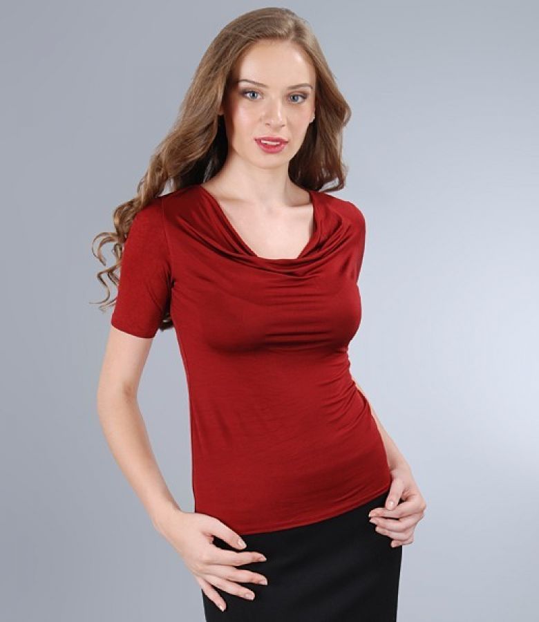 T-shirt with sleeves and folds in satin jersey