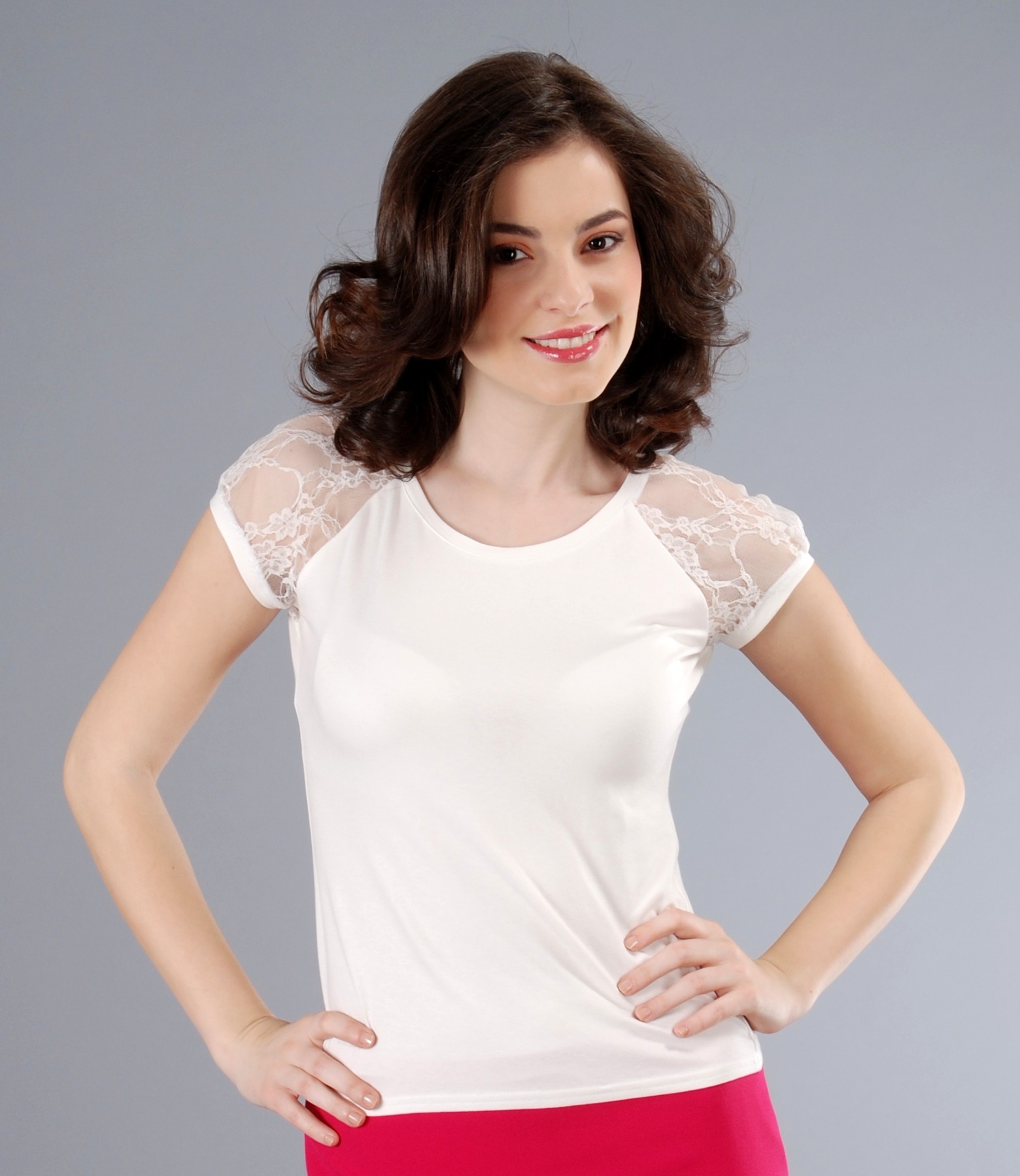 Jersey tshirt with elastic lace raglan sleeves ivory YOKKO