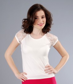 Jersey t-shirt with elastic lace raglan sleeves