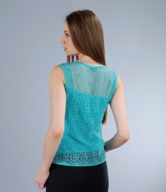 Elastic lace blouse with t-shirt