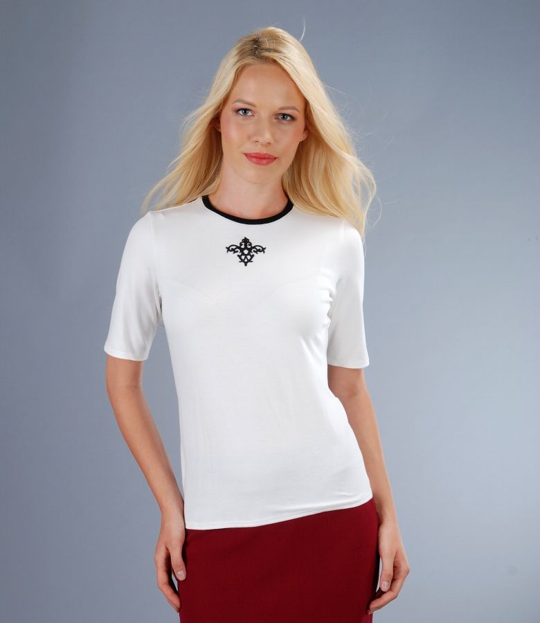 Jersey t-shirt with applique and trim