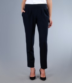 Dark blue elastic fabric trousers with pockets