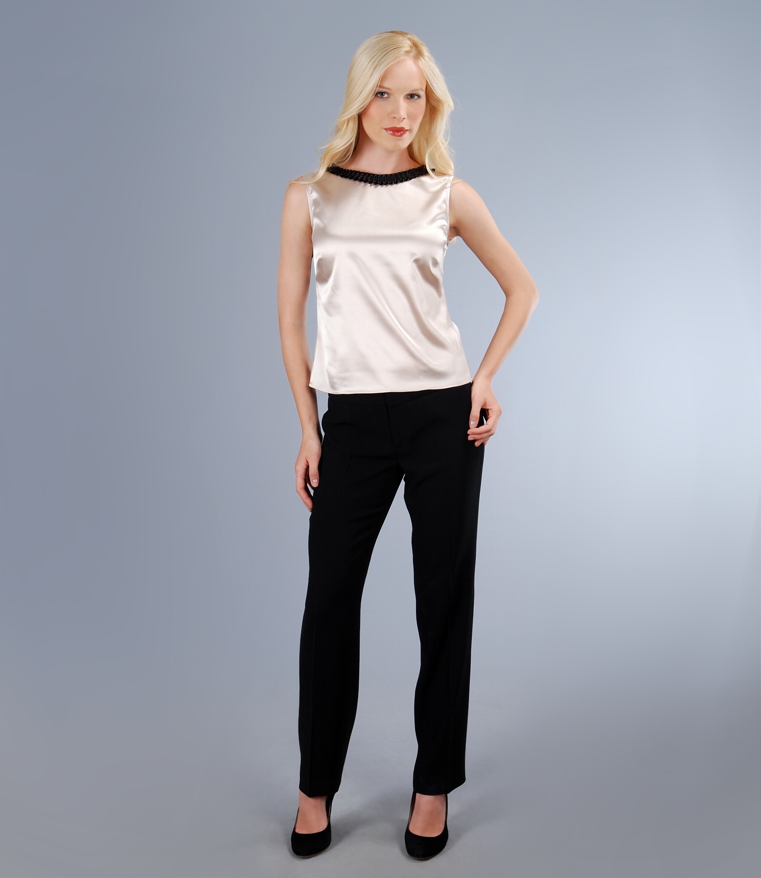 Elastic satin blouse with garnish with pants YOKKO