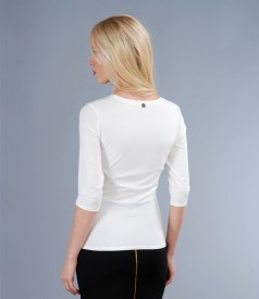 Elastic jersey t-shirt with lace trim