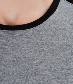Elastic jersey t-shirt with metal zip