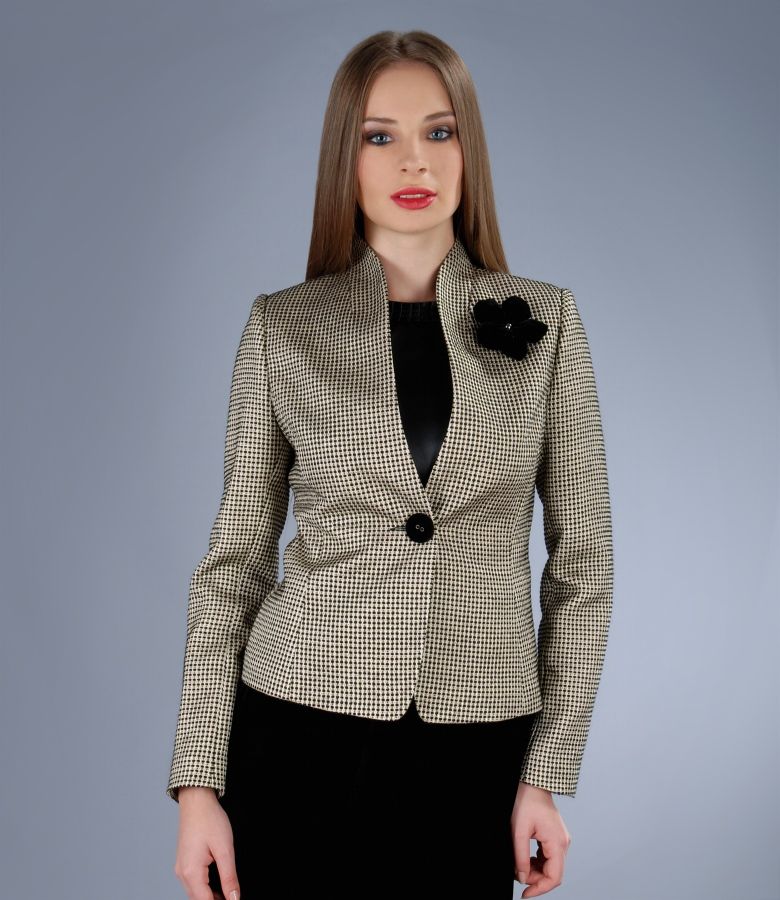 Elegant jacket with effect thread and flower