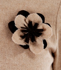 Alpaca wool dress with flower