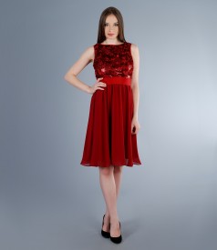 Dress with sequins and floral paterns bodice