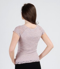 Elastic lace blouse with V neckline