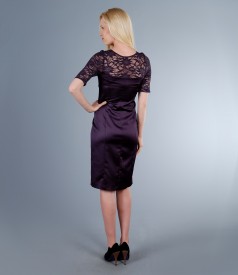 Elastic satin dress with lace trim