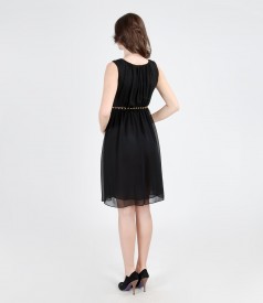 Short veil dress with folds