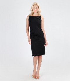 Elastic jersey dress with folds
