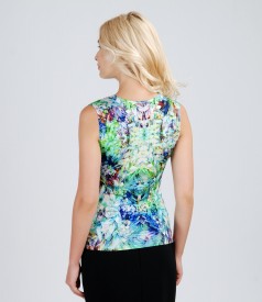 Printed elastic t-shirt with folds