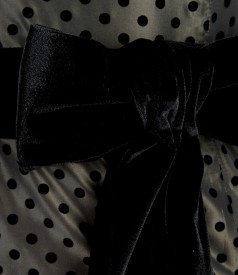 Khaki taffeta dress with dots and velvet cord