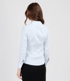 Elastic cotton shirt with rounded collar