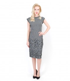 Elegant dress from stretch fabric with floral paterns