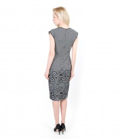 Elegant dress from stretch fabric with floral paterns