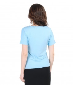 Elastic jersey t-shirt with wrinkled shoulders