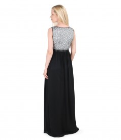 Long evening dress with brocade corsage with floral patterns