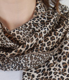 Printed veil scarf