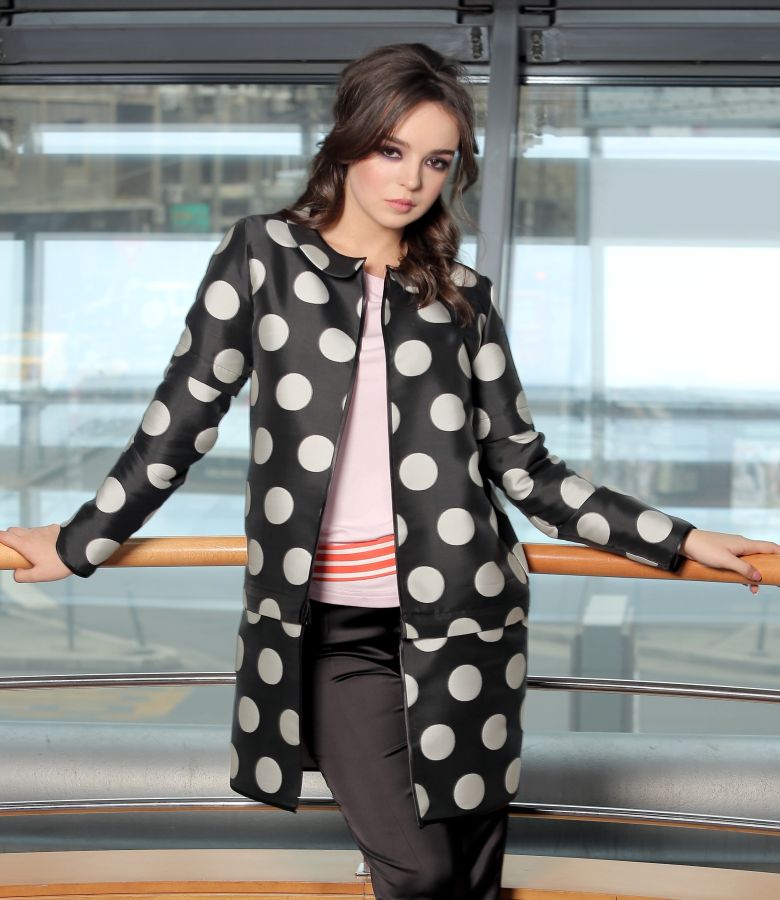 Double jacket printed with dots