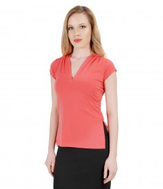 Elastic jersey t-shirt with slits