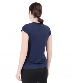 Elastic jersey t-shirt with slits