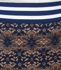 Elastic lace pencil skirt