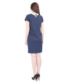 Elastic knitwear dress with collar and pockets