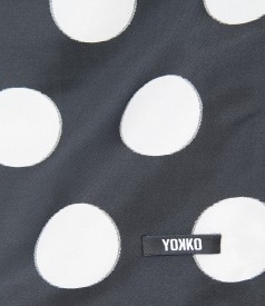 Bag printed with dots