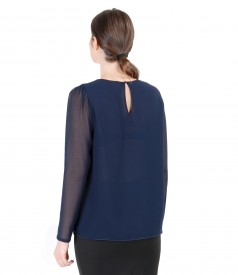 Veil blouse with folds on front
