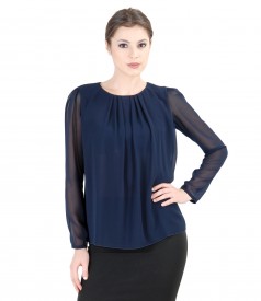 Veil blouse with folds on front