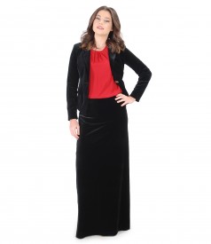 Long skirt and black elastic velvet jacket