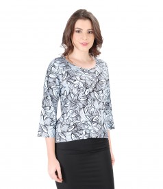 Elegant blouse made of elastic jersey with floral print