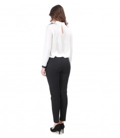 Office outfit with blouse with long sleeves and ankle pants