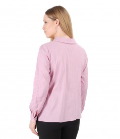 Elegant blouse with long sleeves and round collar