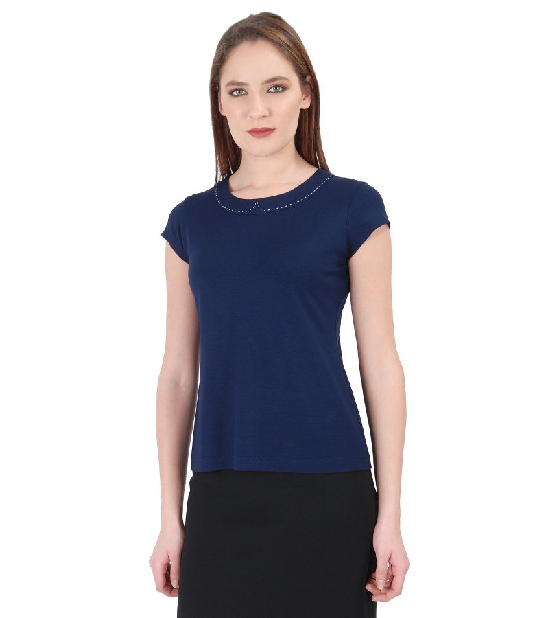 Elastic jersey t-shirt with trim on decolletage