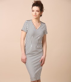 Midi dress made of elastic jersey printed with stripes
