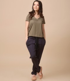 Wide pants with elastic waist