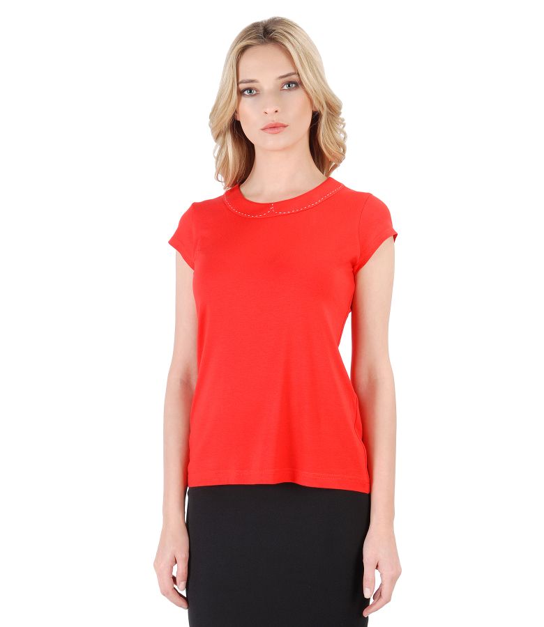 Elastic jersey t-shirt with trim on decolletage