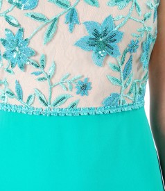 Evening dress with corsage with sequins