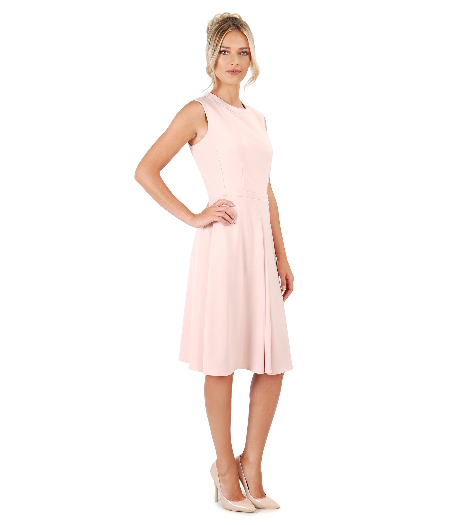 Flaring dress made of elastic fabric nude pink - YOKKO