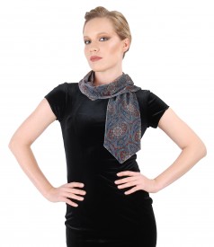 Velvet scarf with floral print