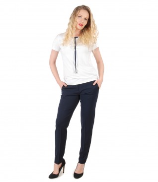 Elastic fabric pants with blouse with bow on decolletage
