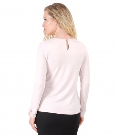 Elegant elastic jersey blouse with long sleeves